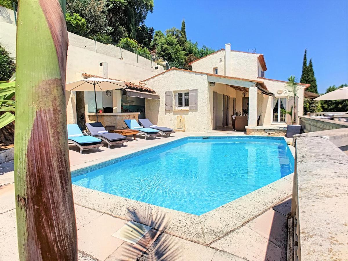 3 Bedrooms Villa Near Cannes - Pool & Jacuzzi - Sea View Mandelieu-la-Napoule Exterior foto