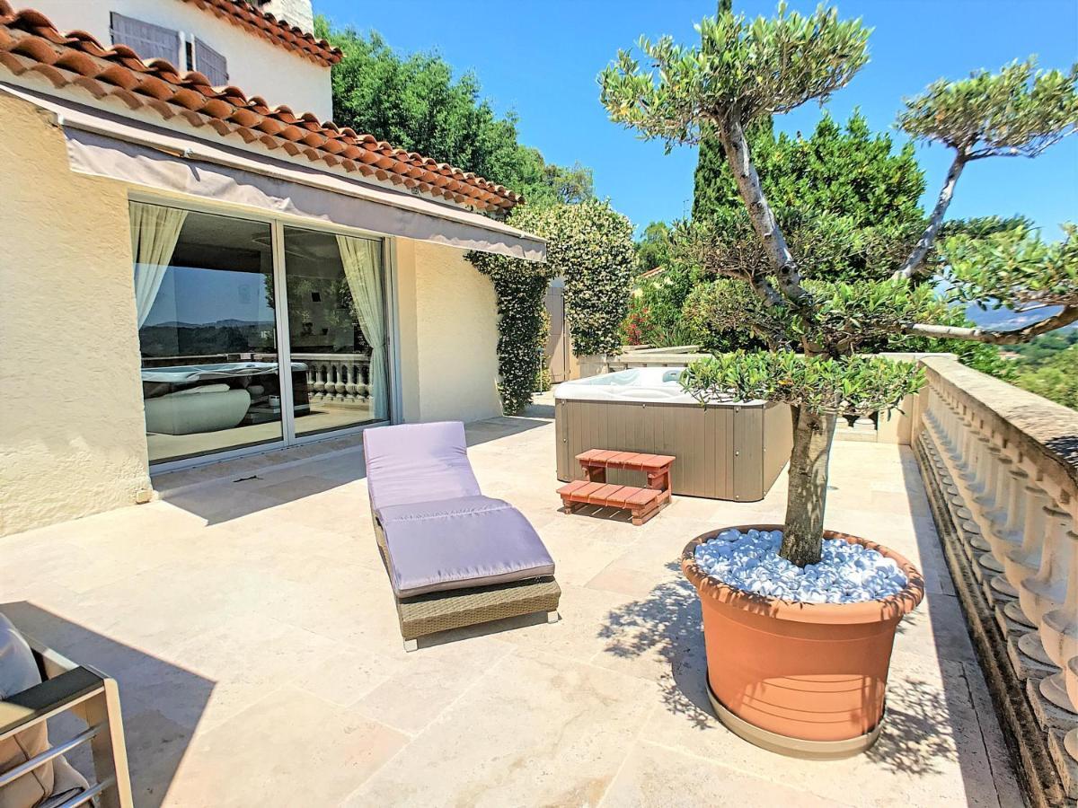 3 Bedrooms Villa Near Cannes - Pool & Jacuzzi - Sea View Mandelieu-la-Napoule Exterior foto
